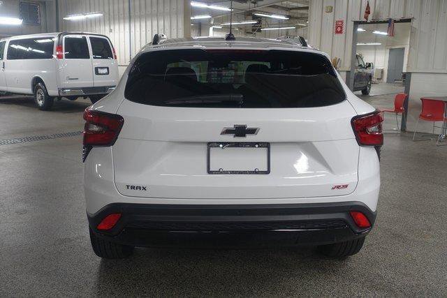 New 2026 Chevrolet Trax RS image 6