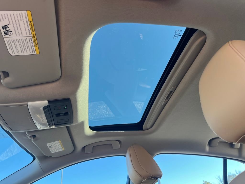 New 2025 Nissan Sentra SV w/ SV Premium Package image 14