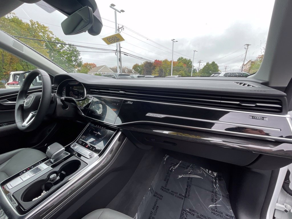 Used 2026 Audi Q8 Premium Plus AWD/4WD image 12