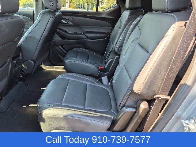 Used 2023 Chevrolet Traverse LT w/ LT Premium Package AWD/4WD image 32