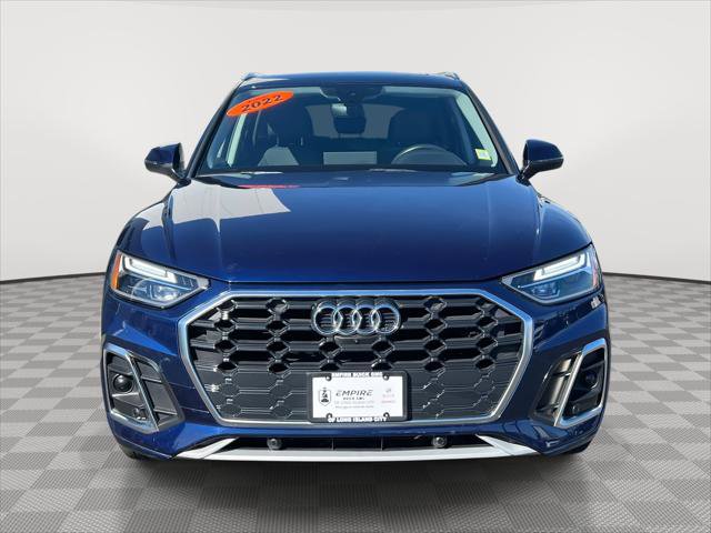 Used 2022 Audi Q5 2.0T Premium Plus w/ Premium Plus Package AWD/4WD image 2