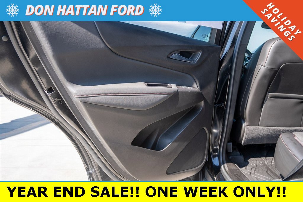 Used 2022 Chevrolet Equinox RS w/ LPO, Floor Liner Package image 18