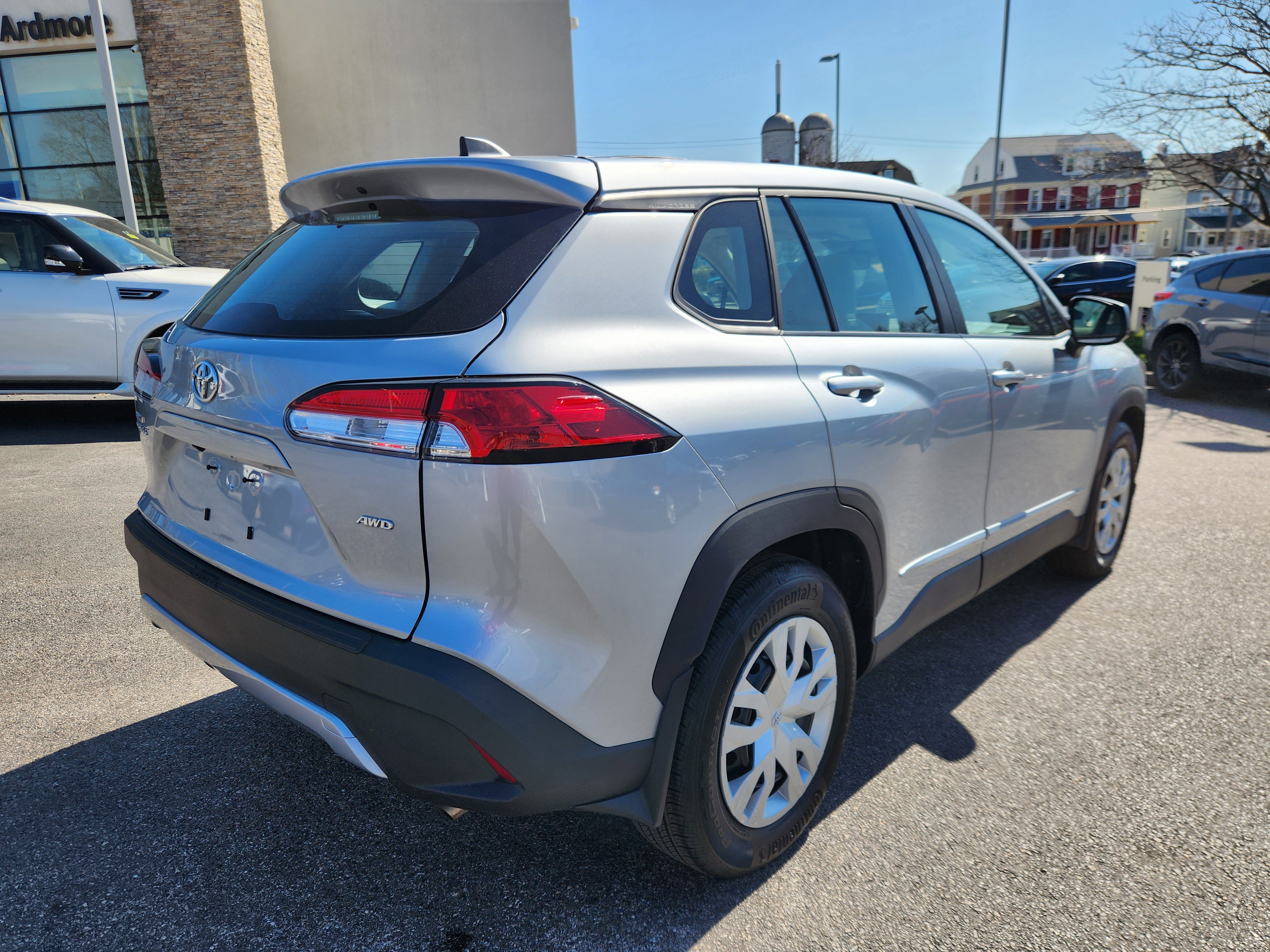 Used 2023 Toyota Corolla Cross L image 4