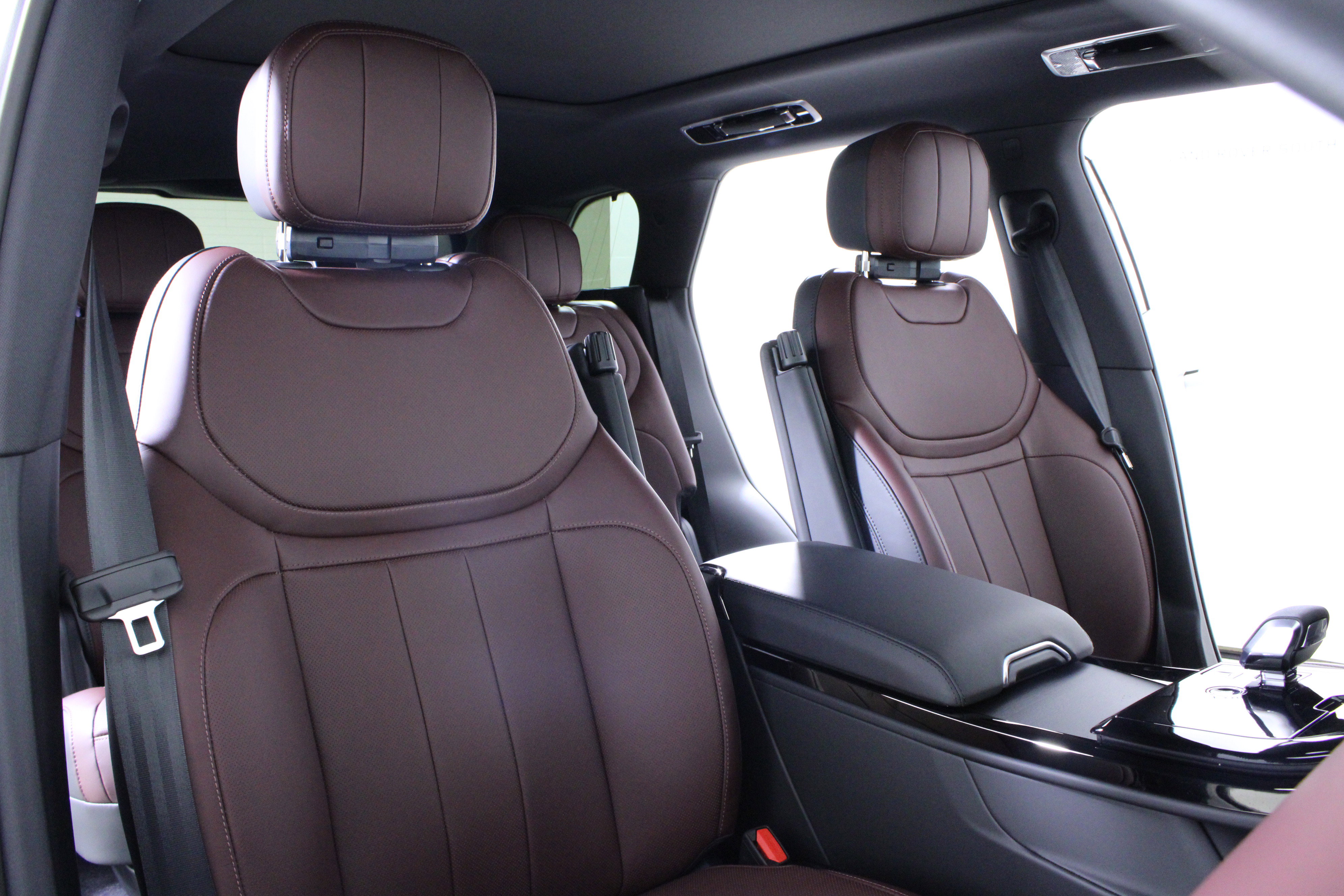 New 2025 Land Rover Range Rover Sport Dynamic SE image 14