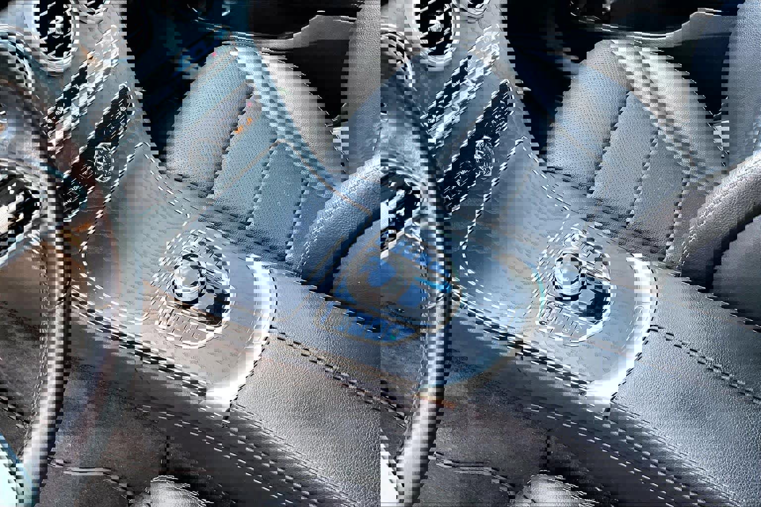 Used 2021 Mercedes-Benz C 300 Sedan image 17