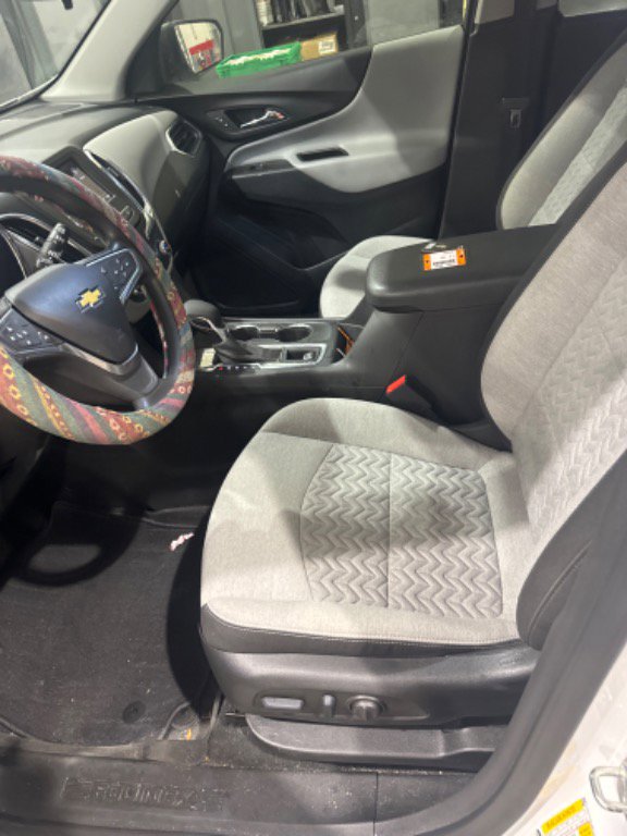 Used 2023 Chevrolet Equinox LS w/ LS Convenience Package image 40