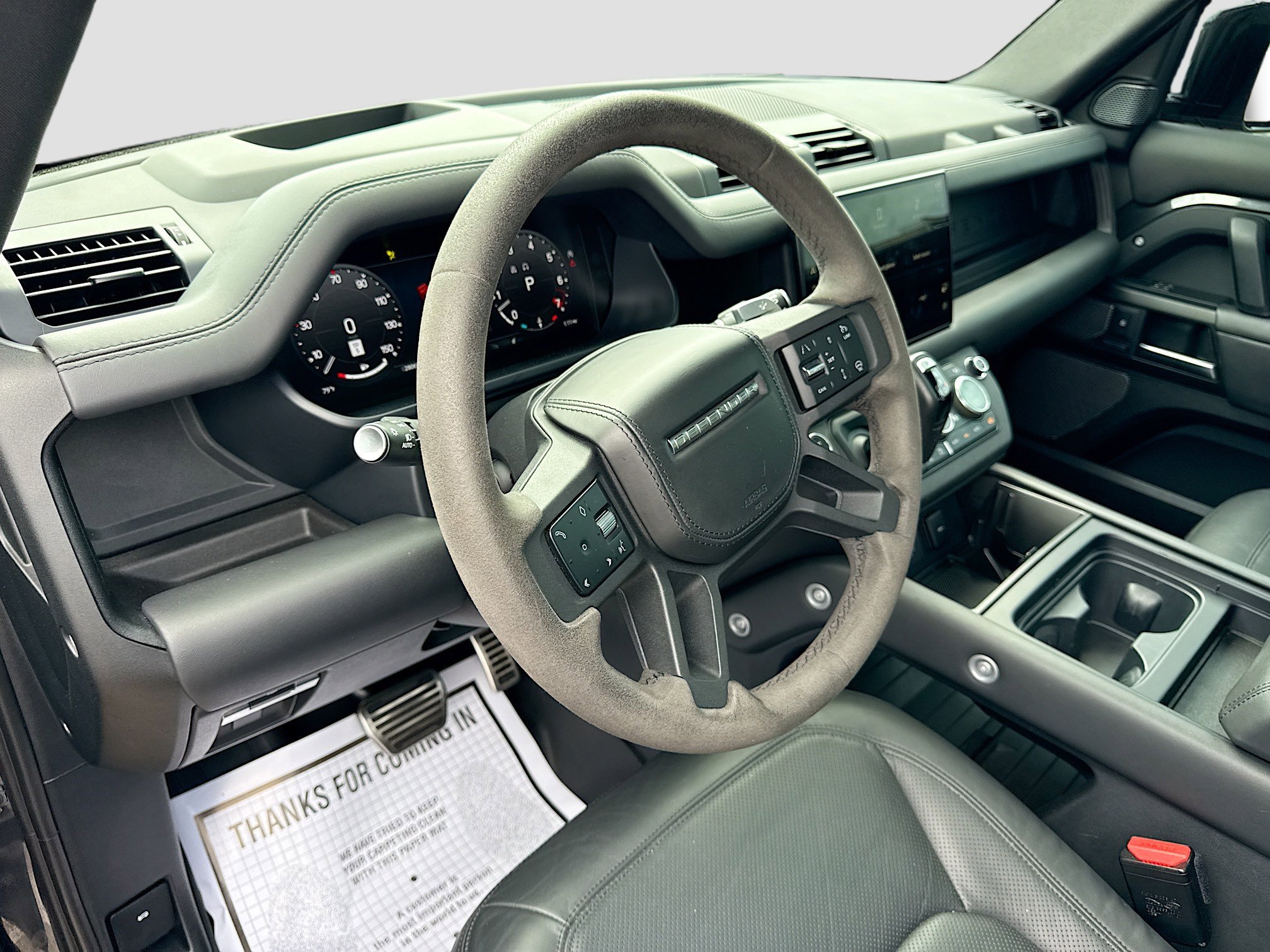 Used 2023 Land Rover Defender 90 V8 image 25