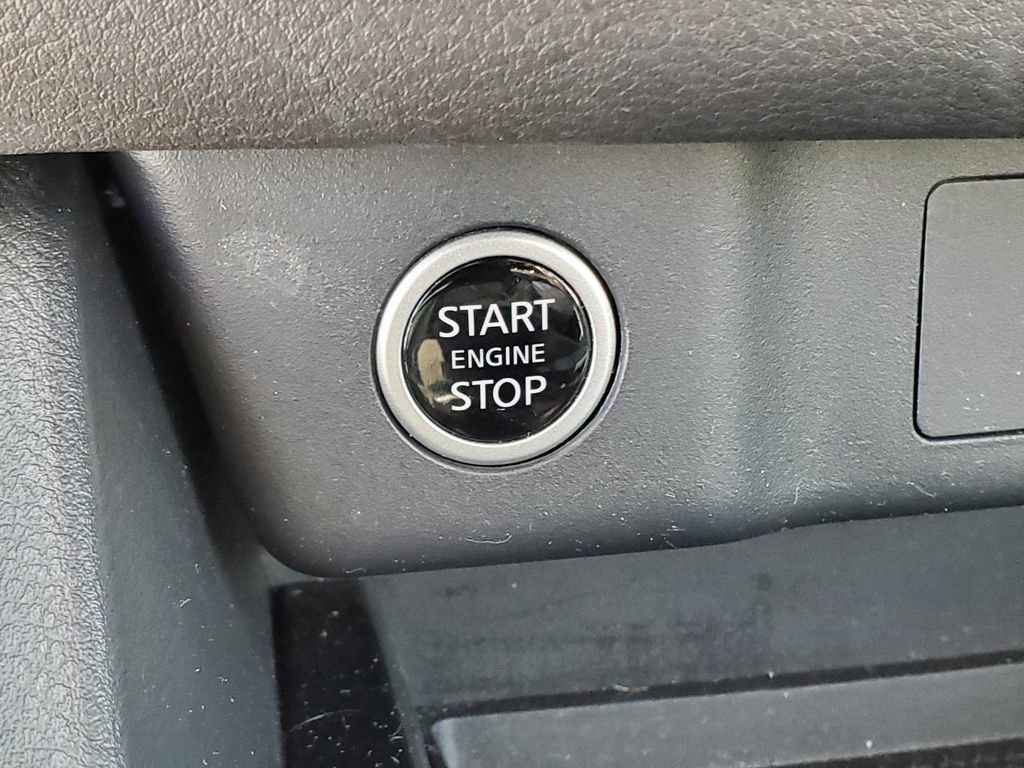 Certified 2023 Nissan Rogue SV w/ SV Premium B Package FWD image 30