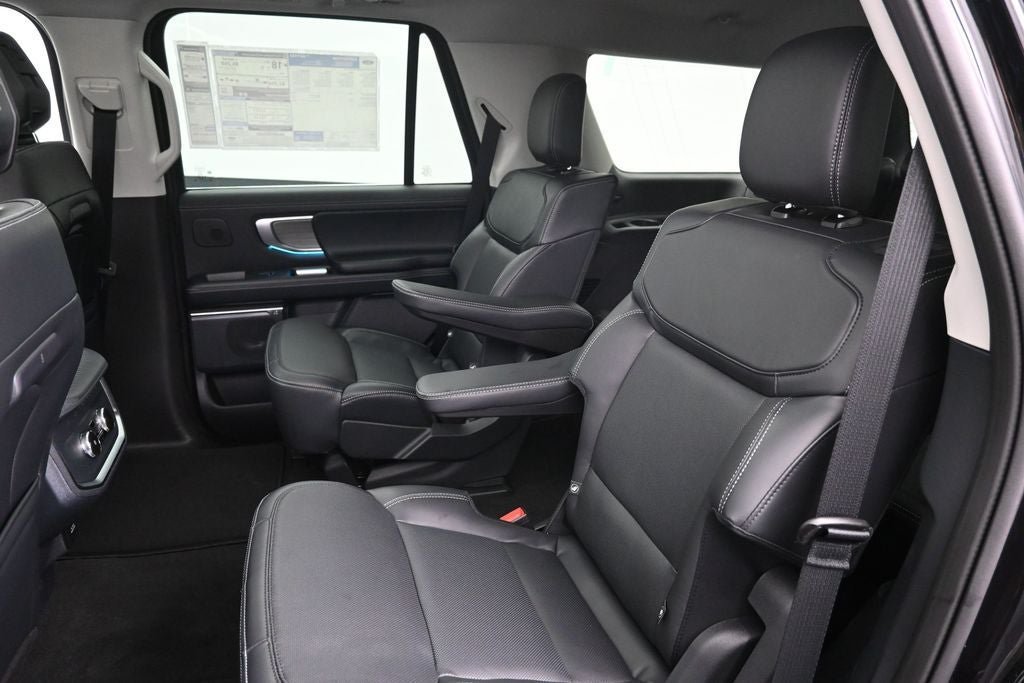 New 2026 Ford Expedition Platinum w/ Driver's Package AWD/4WD image 29