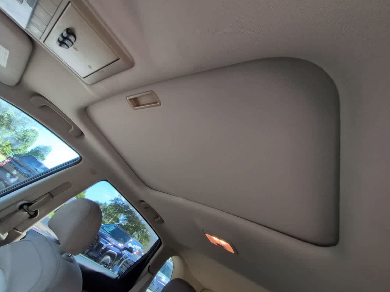 Used 2009 Saturn Vue Green Line FWD image 19