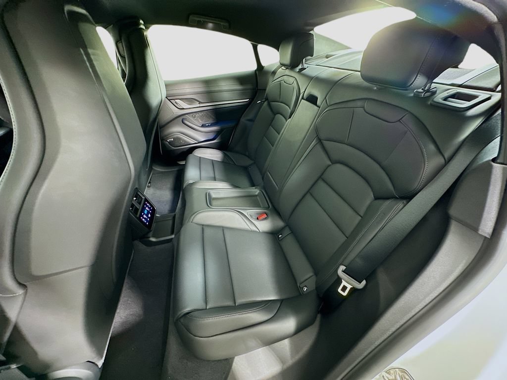 New 2025 Porsche Taycan 4S AWD/4WD image 23