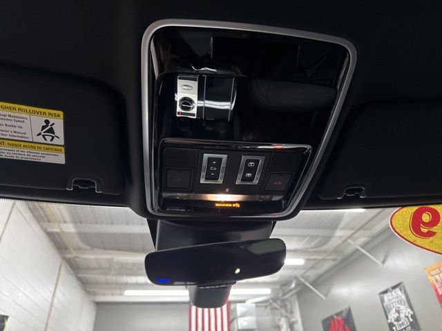 Used 2019 Land Rover Range Rover HSE image 11