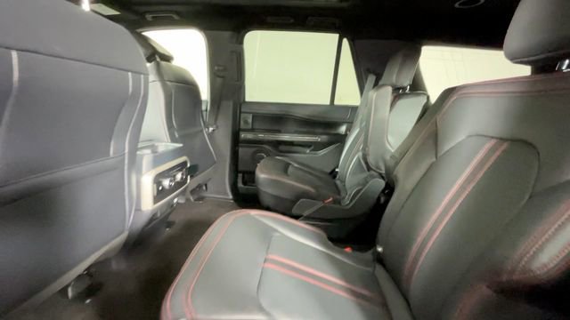 Used 2023 Ford Expedition Limited AWD/4WD image 15