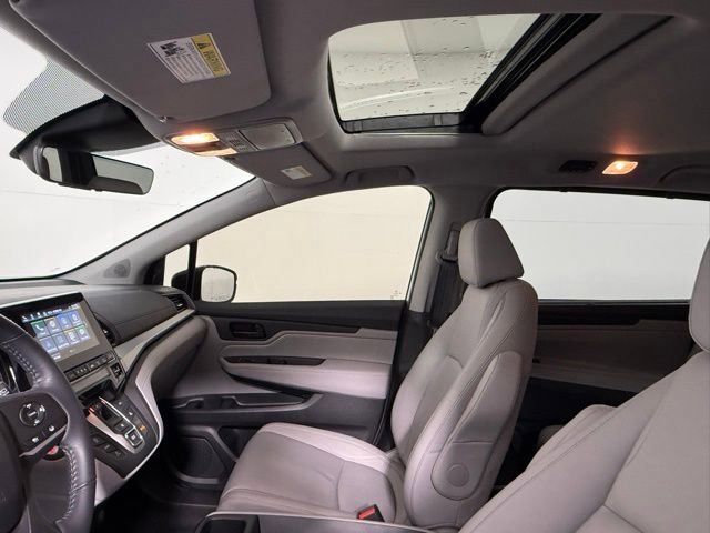 Used 2023 Honda Odyssey EX-L image 31