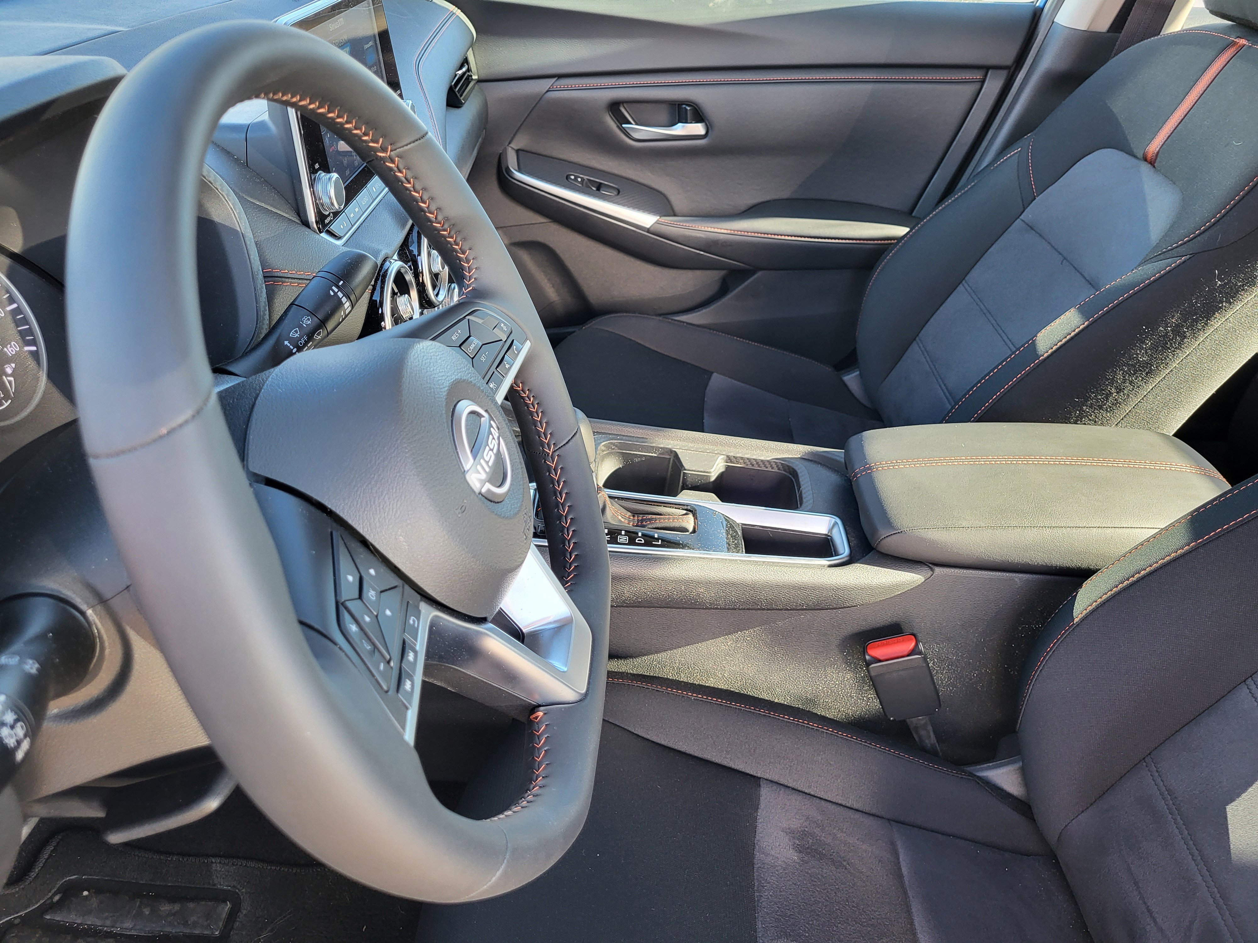 New 2025 Nissan Sentra SR w/ Midnight Edition image 8