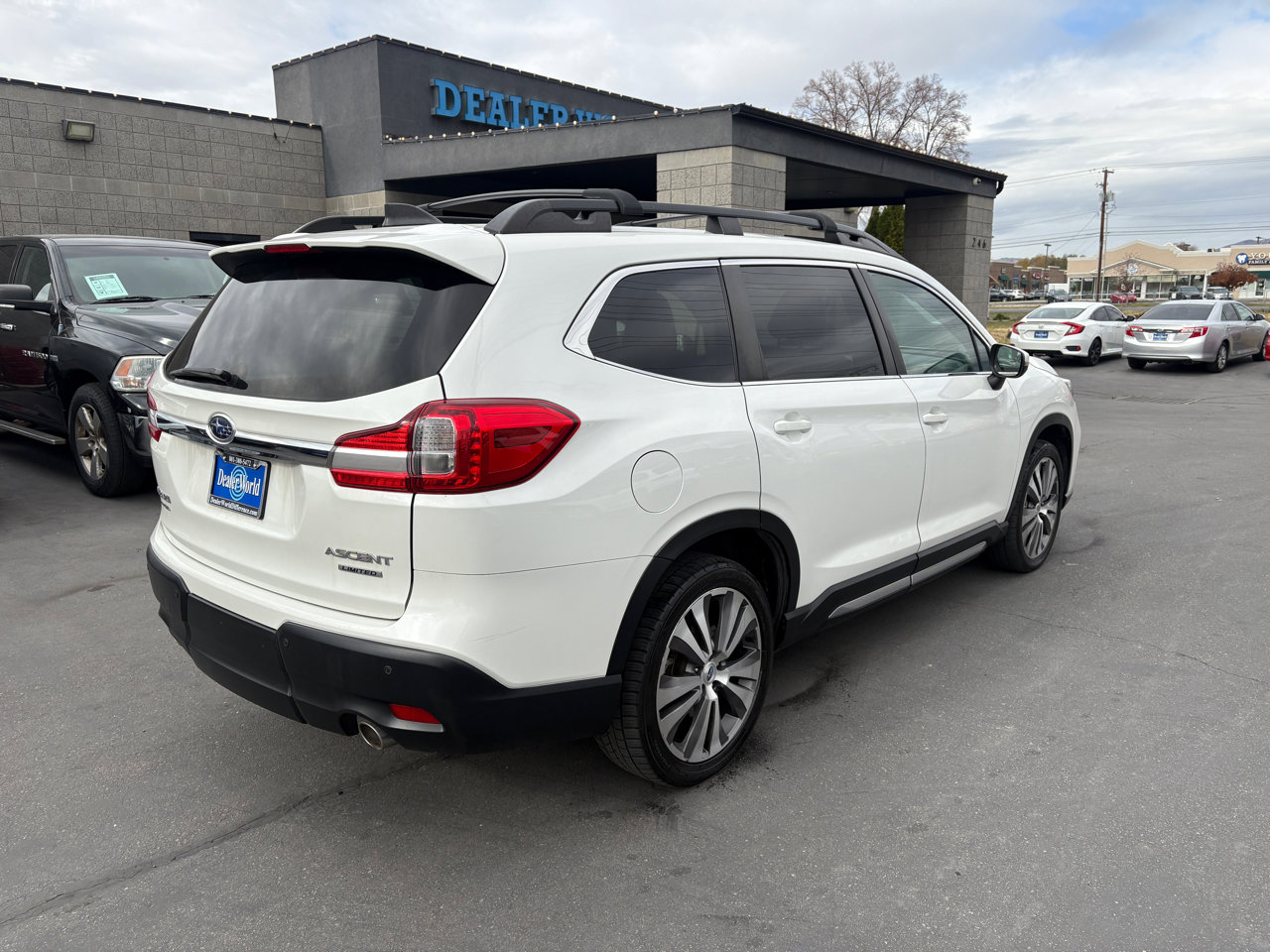 Used 2019 Subaru Ascent Limited image 5
