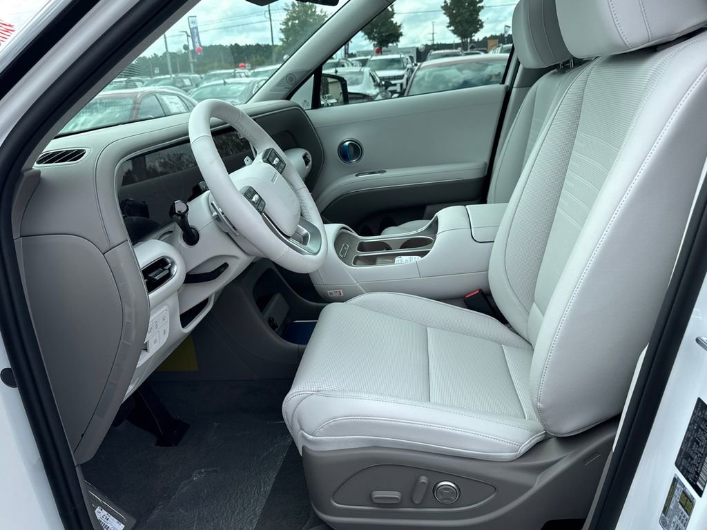New 2026 Hyundai Palisade Limited FWD image 10