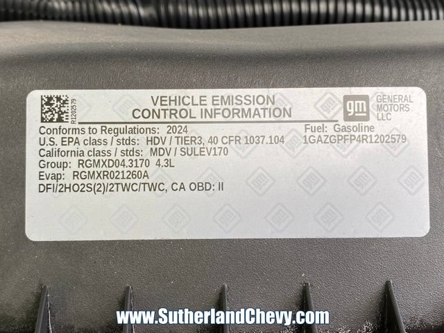 Used 2024 Chevrolet Express 3500 LT w/ LT Preferred Equipment Group RWD image 31