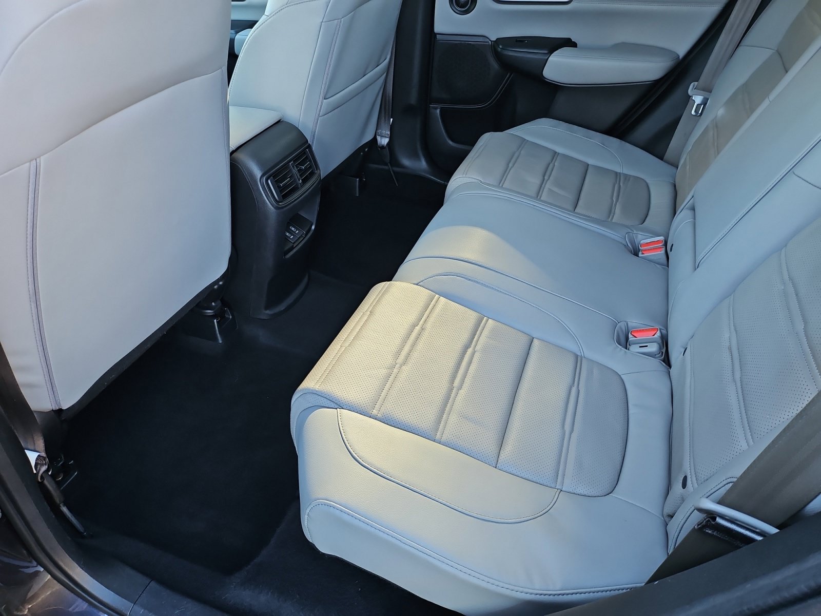 Used 2017 Honda CR-V EX-L image 31