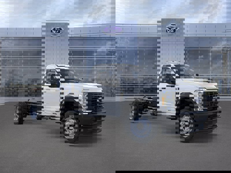New 2026 Ford F550 4x4 Regular Cab Super Duty image 7