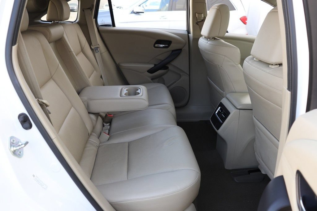 Used 2016 Acura RDX w/ Technology Package FWD image 29