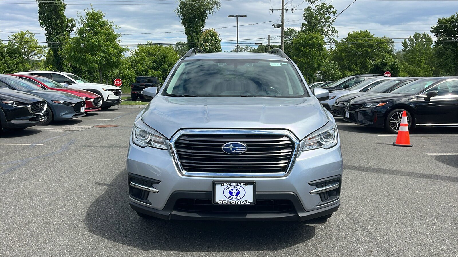 Used 2021 Subaru Ascent Premium w/ Convenience Package AWD/4WD image 2