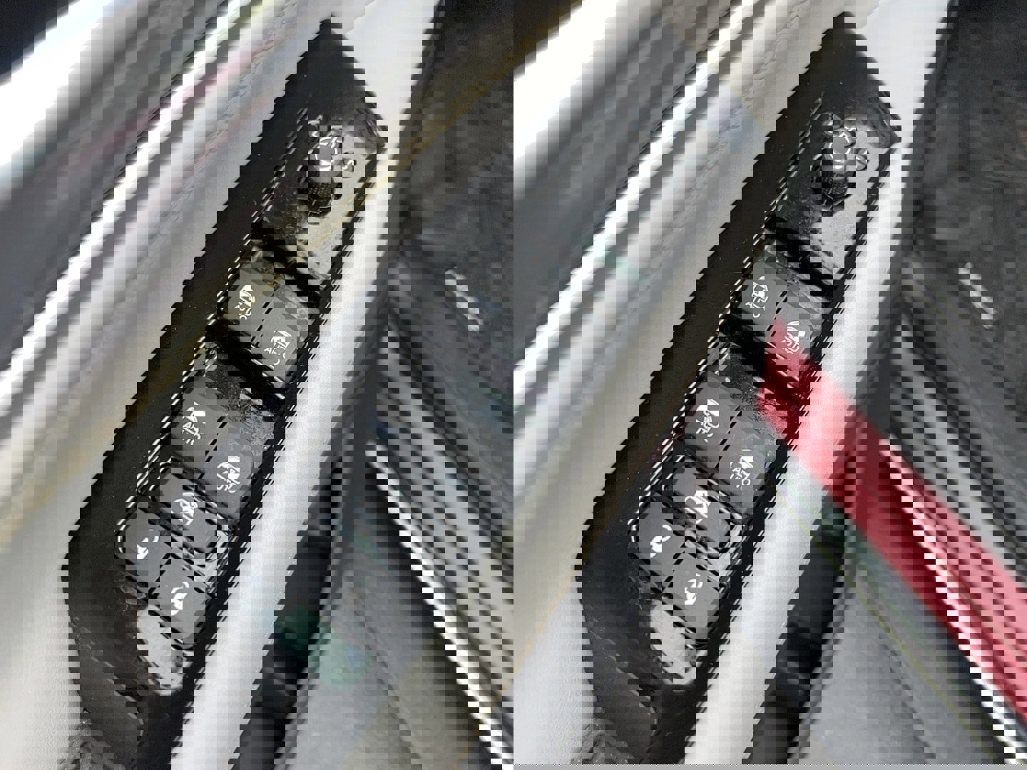 Used 2023 Jeep Wagoneer Series III w/ Preferred Equipment Group image 13