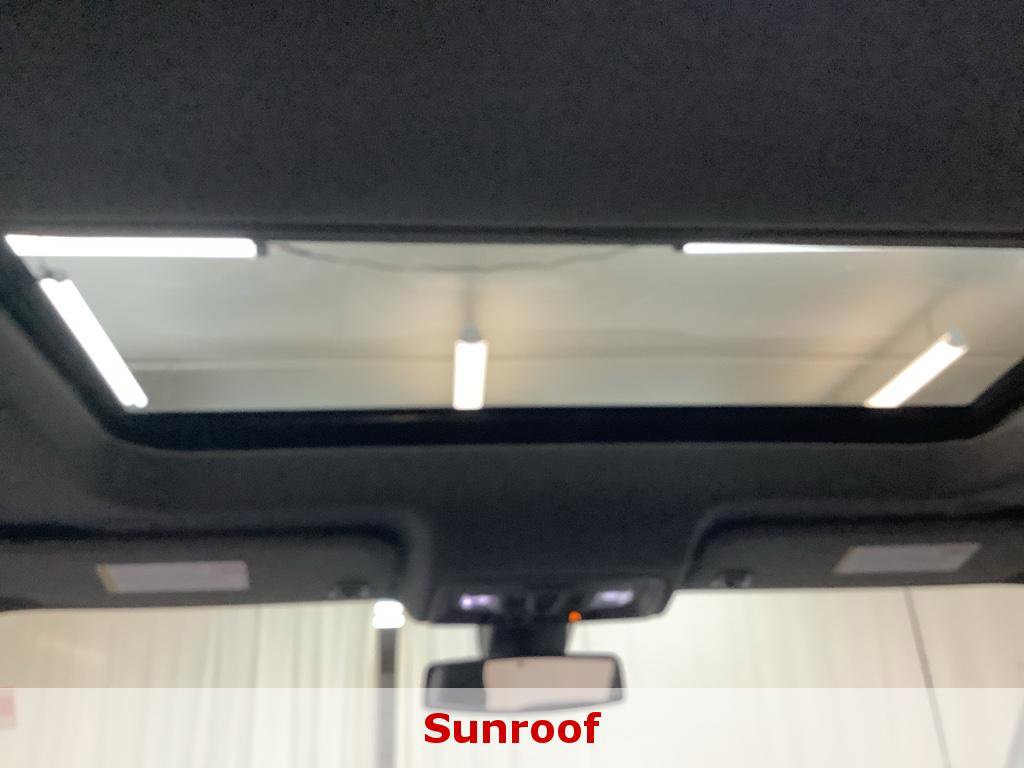 Used 2022 GMC Sierra 3500 Denali image 25