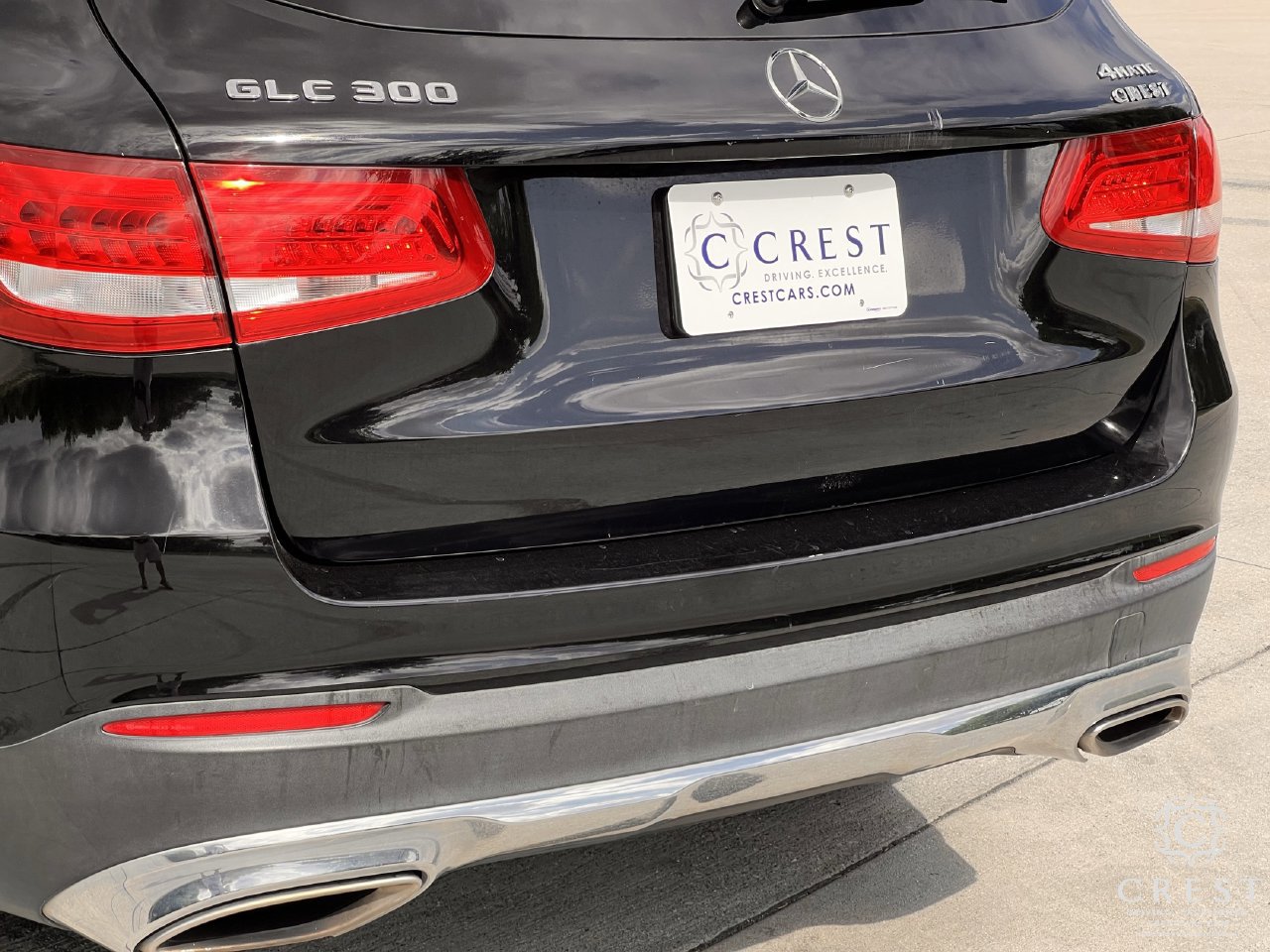 Used 2018 Mercedes-Benz GLC 300 4MATIC image 6