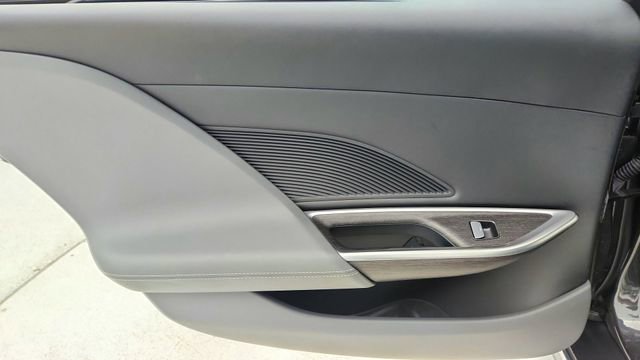 Used 2024 Lucid Air Touring image 31