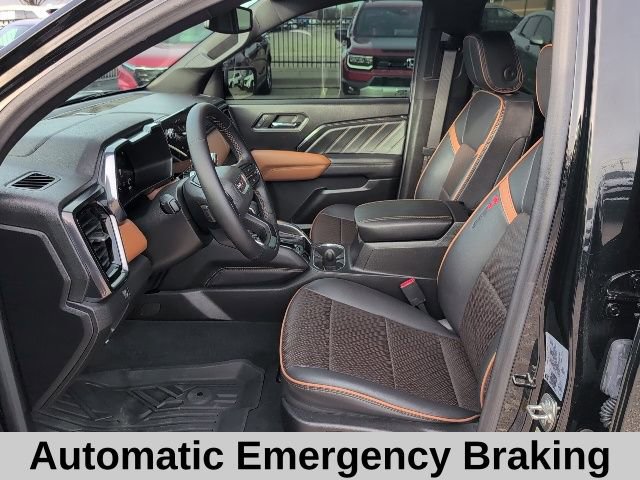 Used 2024 GMC Canyon AT4 w/ AT4 Premium Package image 11