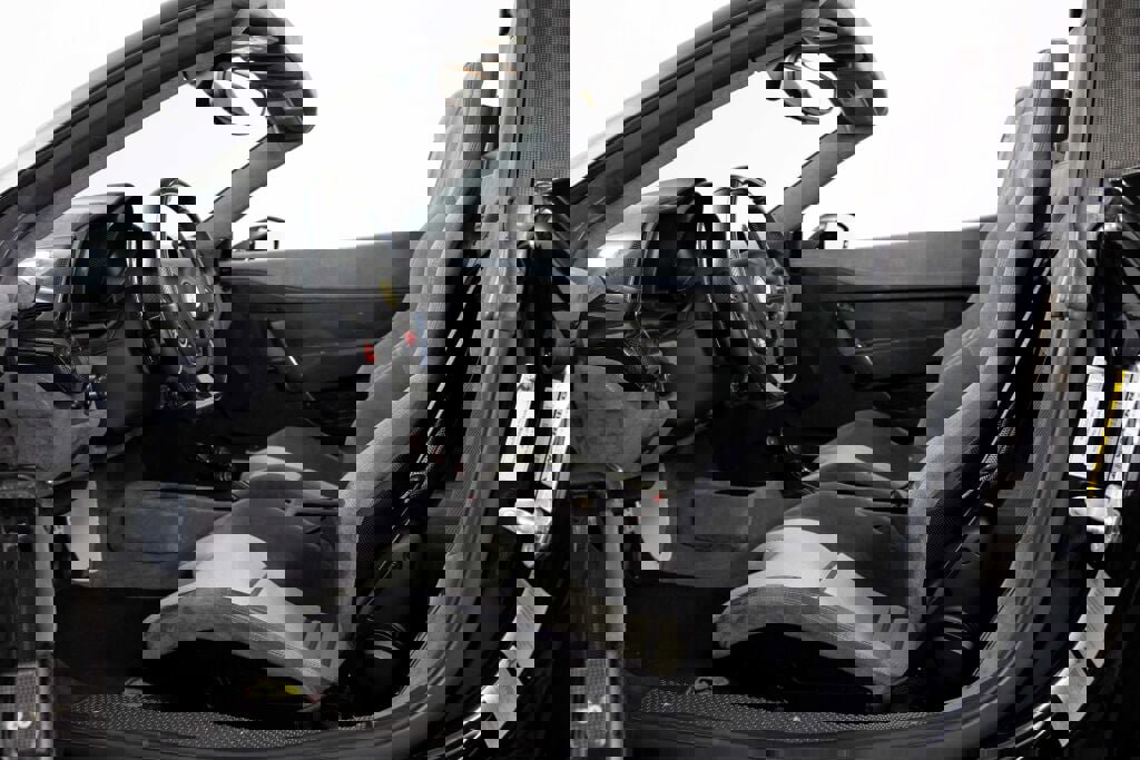 Used 2015 Ferrari 458 Speciale A image 4