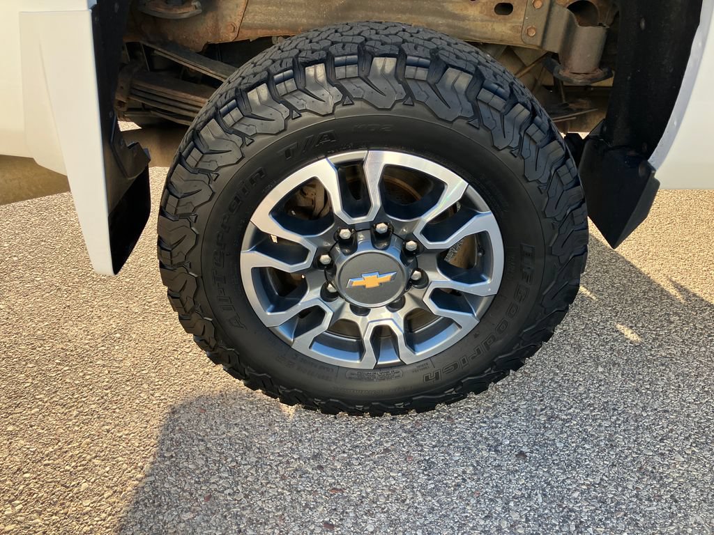 Used 2015 Chevrolet Silverado 3500 LTZ w/ Duramax Plus Package AWD/4WD image 16