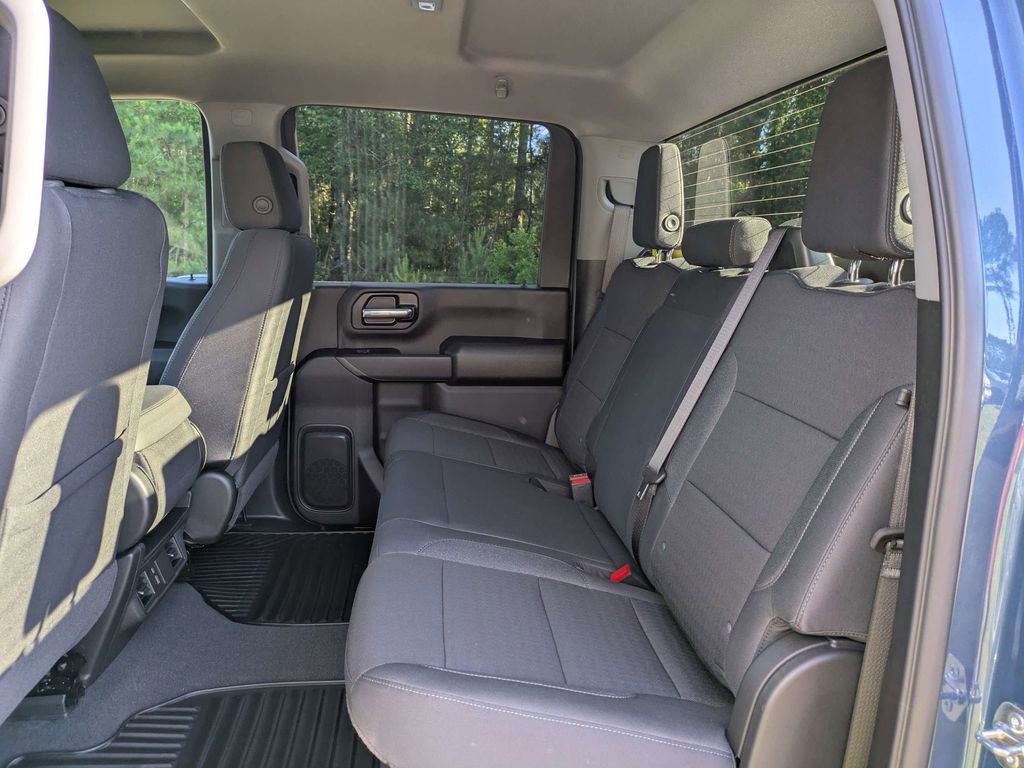 New 2026 Chevrolet Silverado 2500 Custom w/ Custom Value Package AWD/4WD image 20