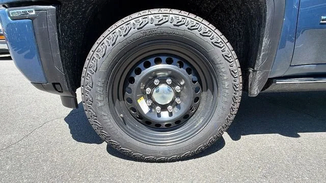 New 2026 GMC Sierra 2500 Denali Ultimate AWD/4WD image 9