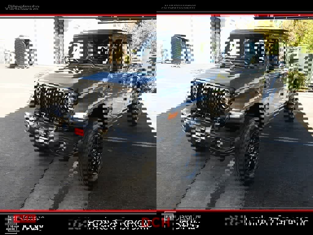 Used 2022 Jeep Gladiator Sport