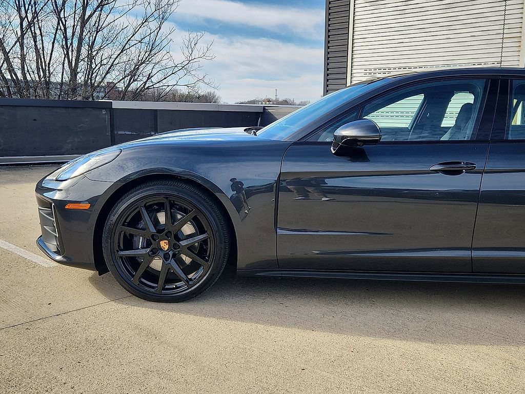New 2026 Porsche Panamera 4 image 6