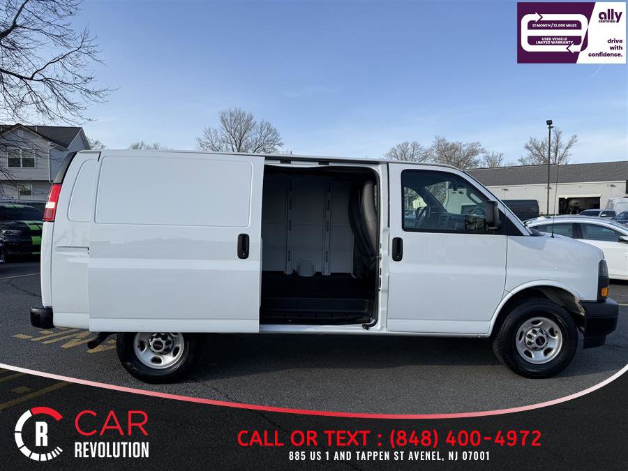 Used 2023 GMC Savana 2500 image 8