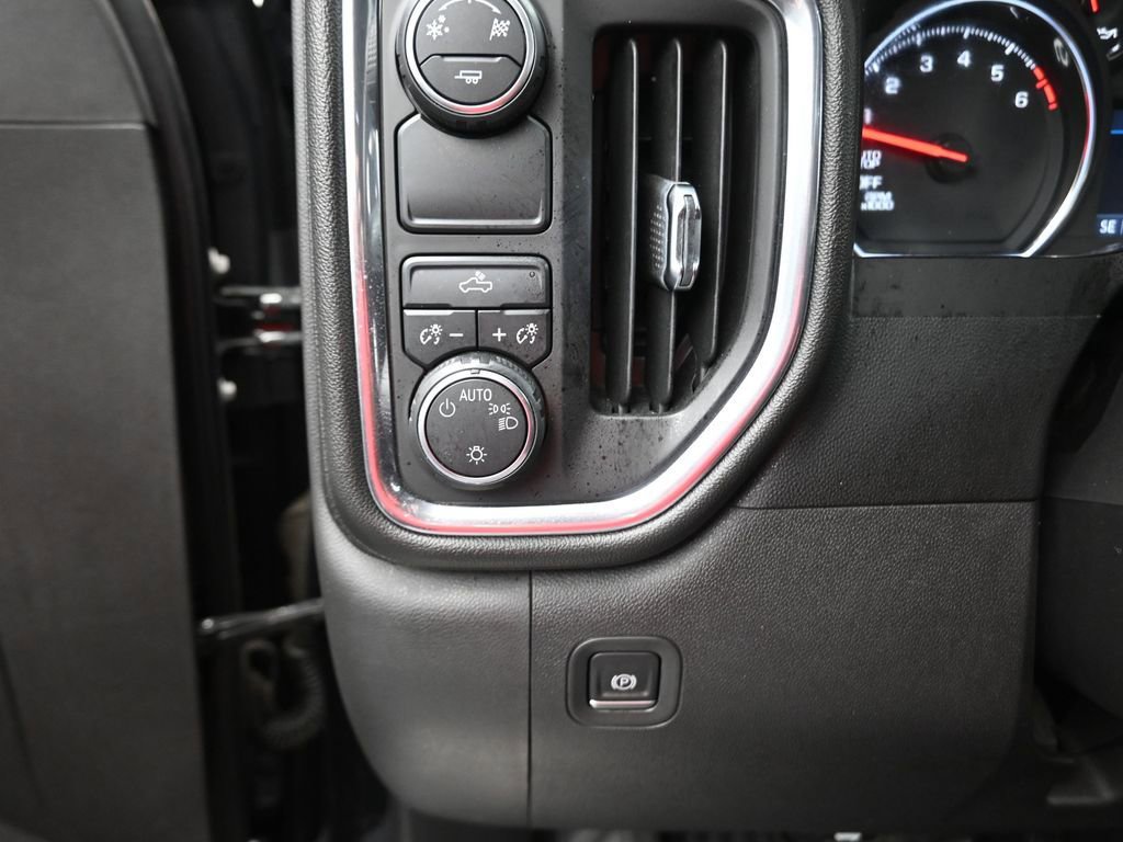 Used 2019 Chevrolet Silverado 1500 LT w/ Texas Edition image 9