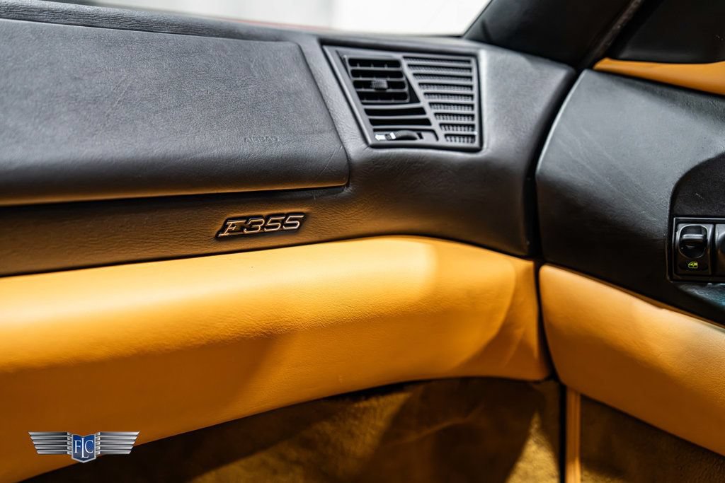 Used 1995 Ferrari F355 Berlinetta RWD image 31