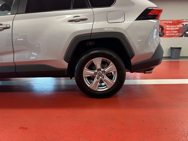 Certified 2025 Toyota RAV4 XLE FWD image 29