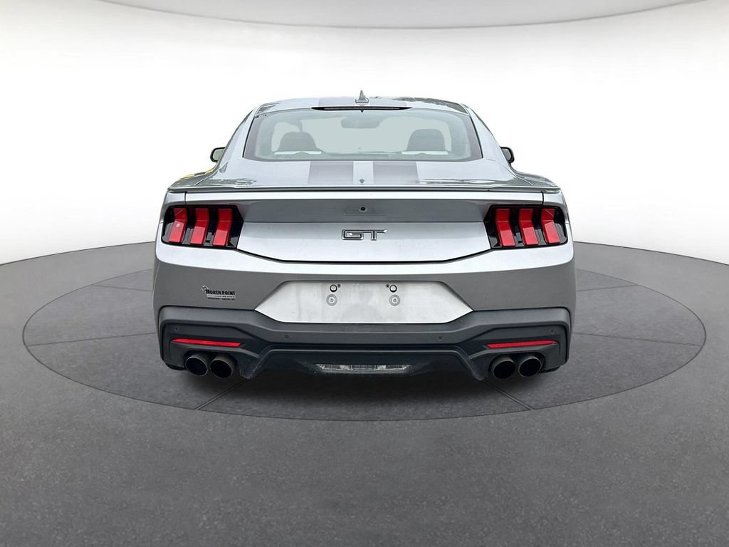 Used 2024 Ford Mustang GT Premium RWD image 4