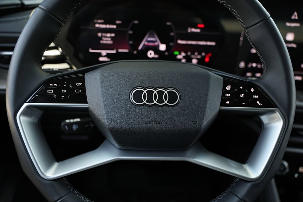 Certified 2025 Audi Q5 Premium w/ Premium Plus AWD/4WD image 30