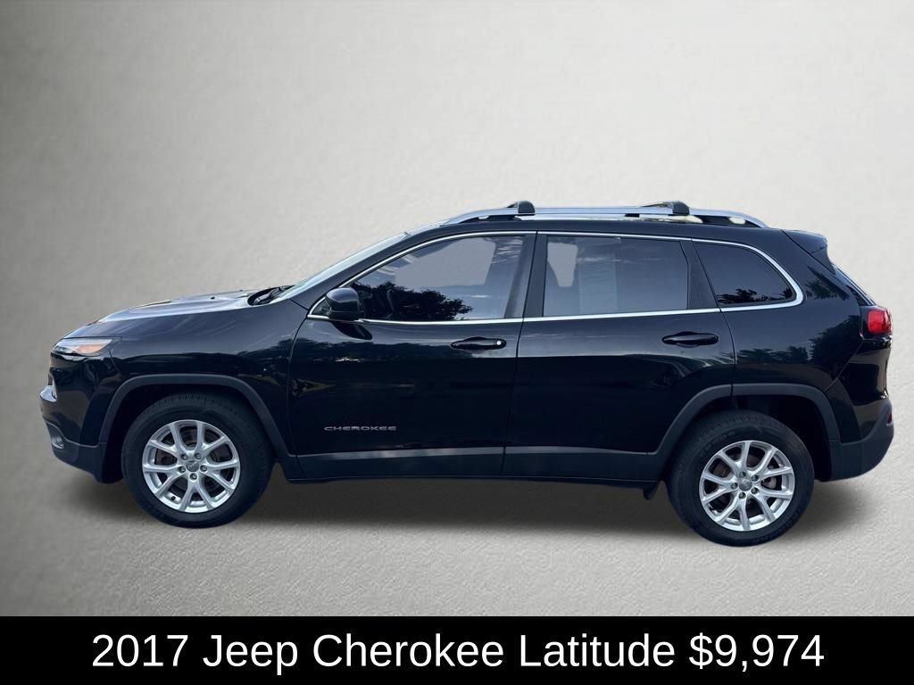 Used 2017 Jeep Cherokee Latitude FWD image 6