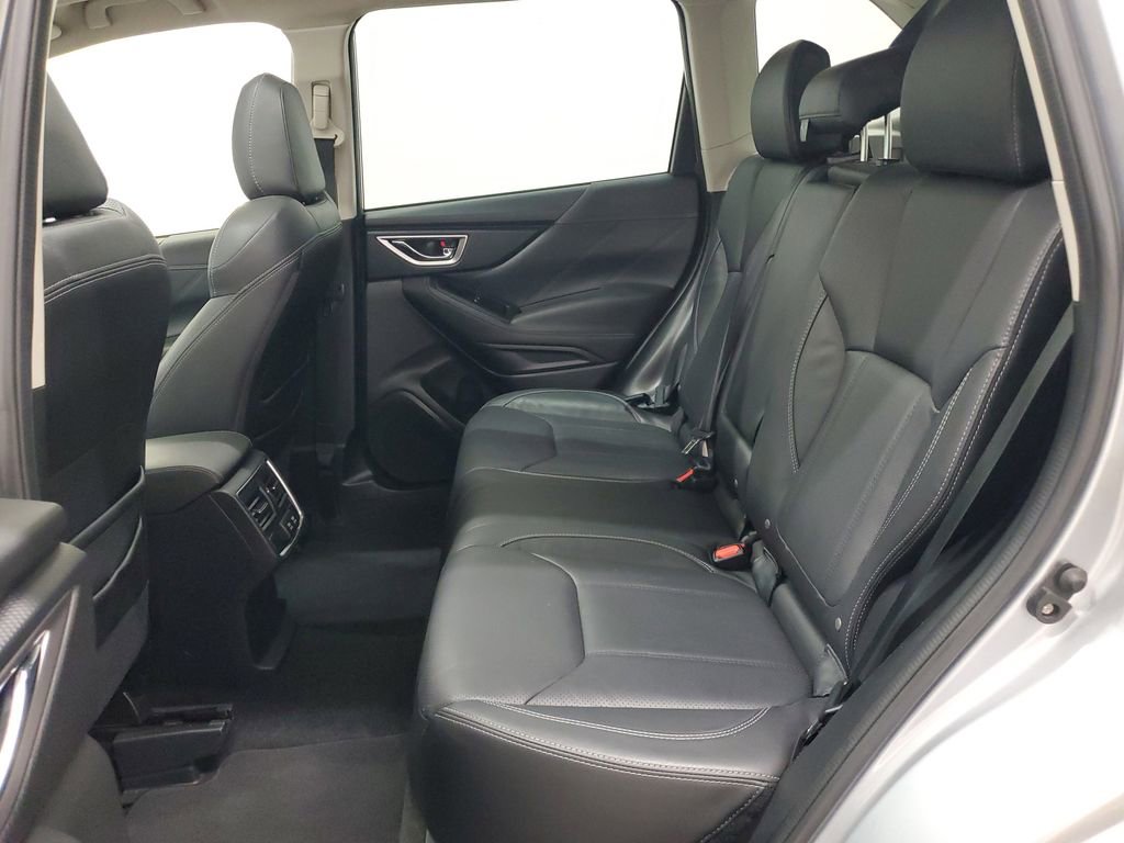 Used 2021 Subaru Forester Limited image 13
