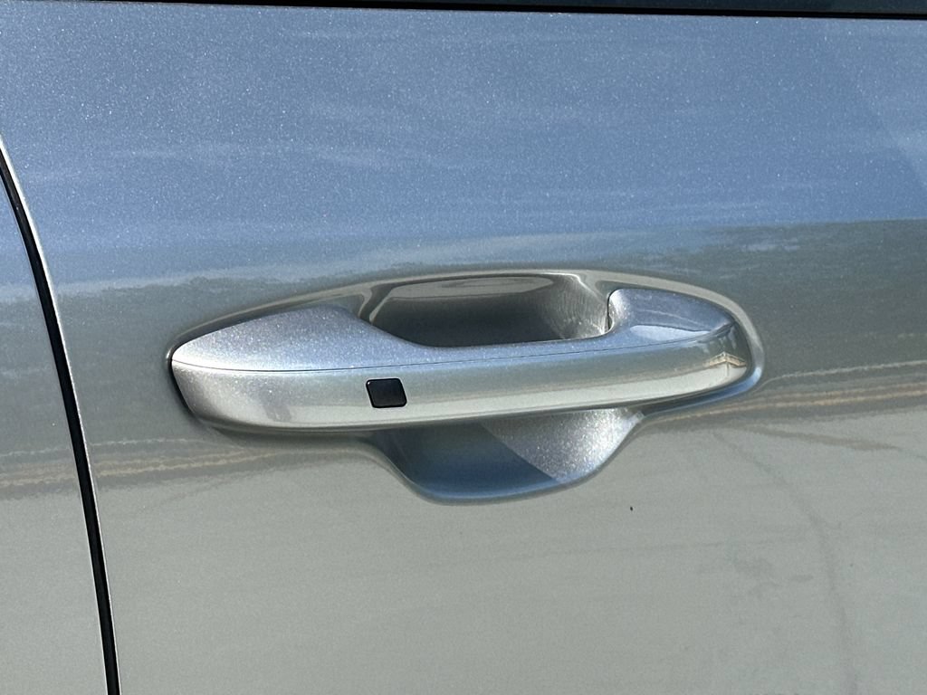 New 2026 Kia Niro EX FWD image 8