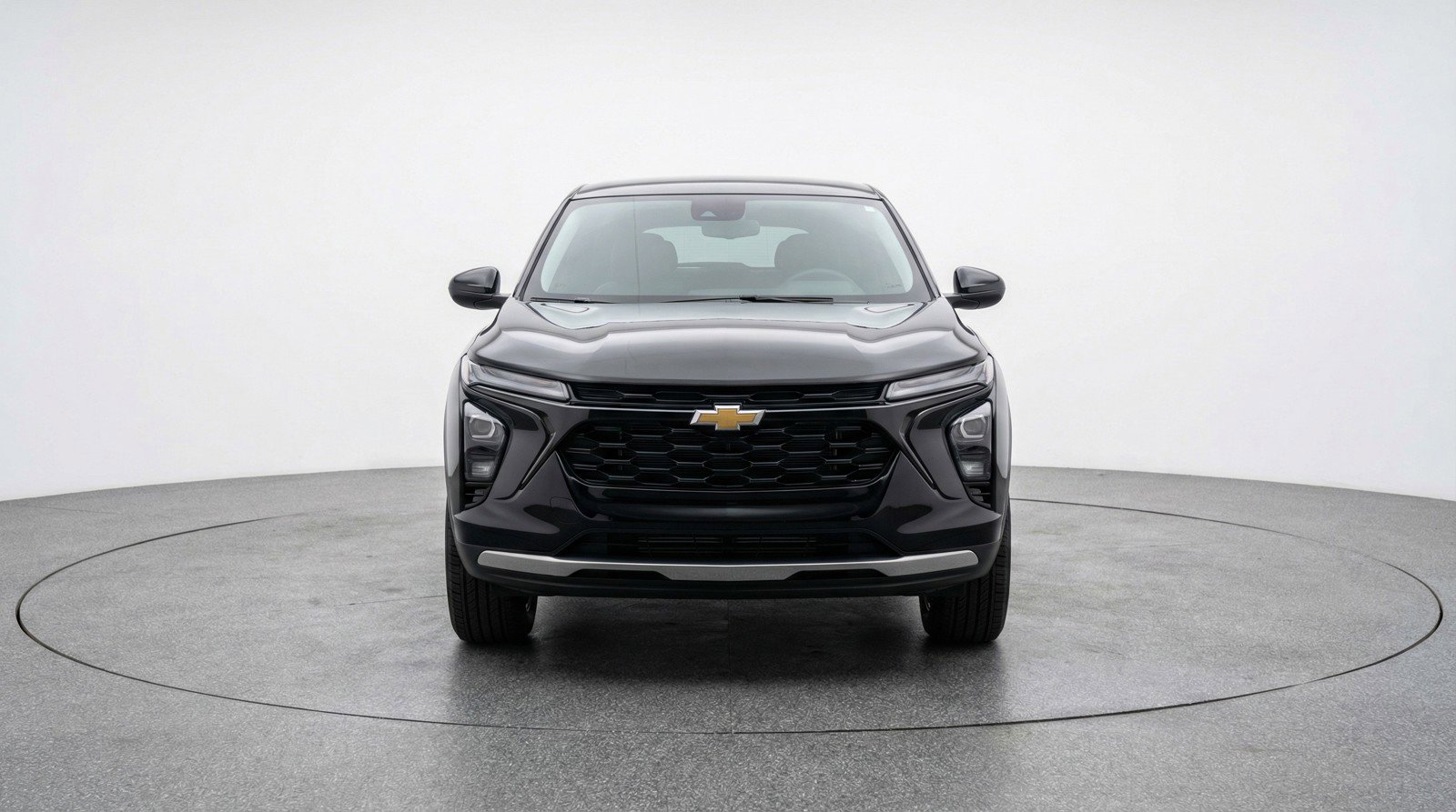 Used 2025 Chevrolet TrailBlazer LT image 2