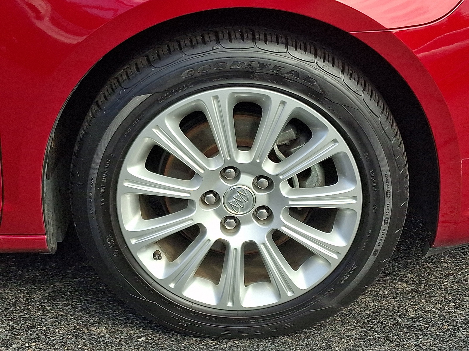 Used 2013 Buick LaCrosse Leather FWD image 8