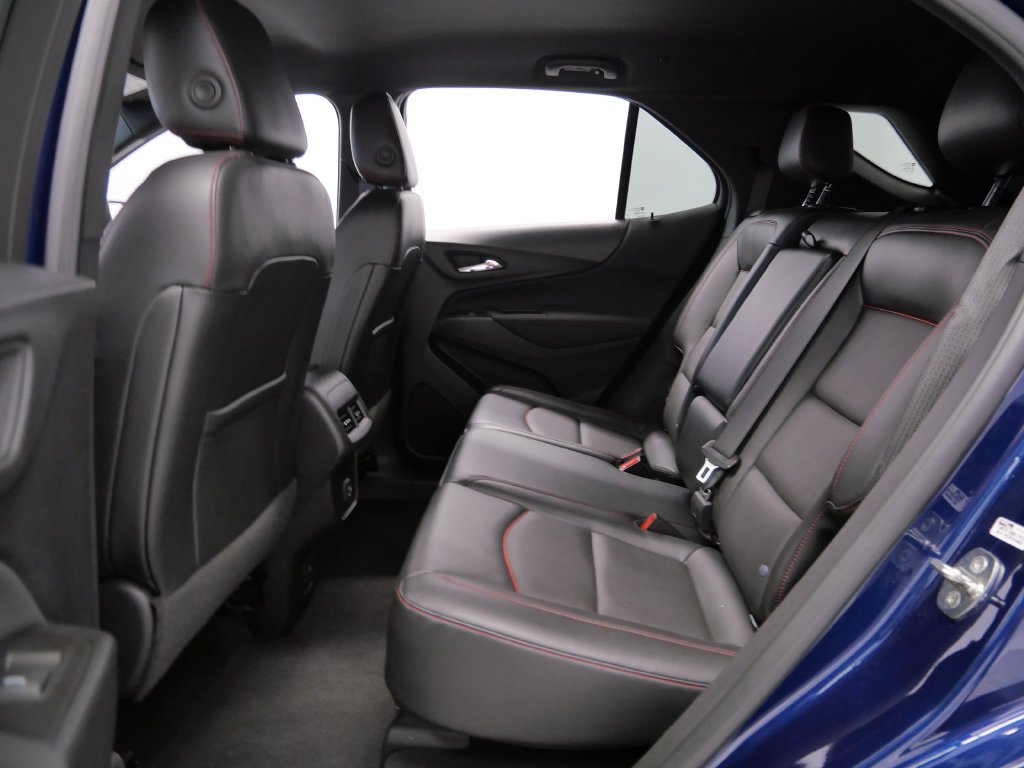 Used 2023 Chevrolet Equinox RS w/ RS Leather Package AWD/4WD image 14