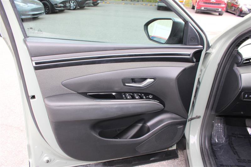 Used 2022 Hyundai Santa Cruz Limited image 12